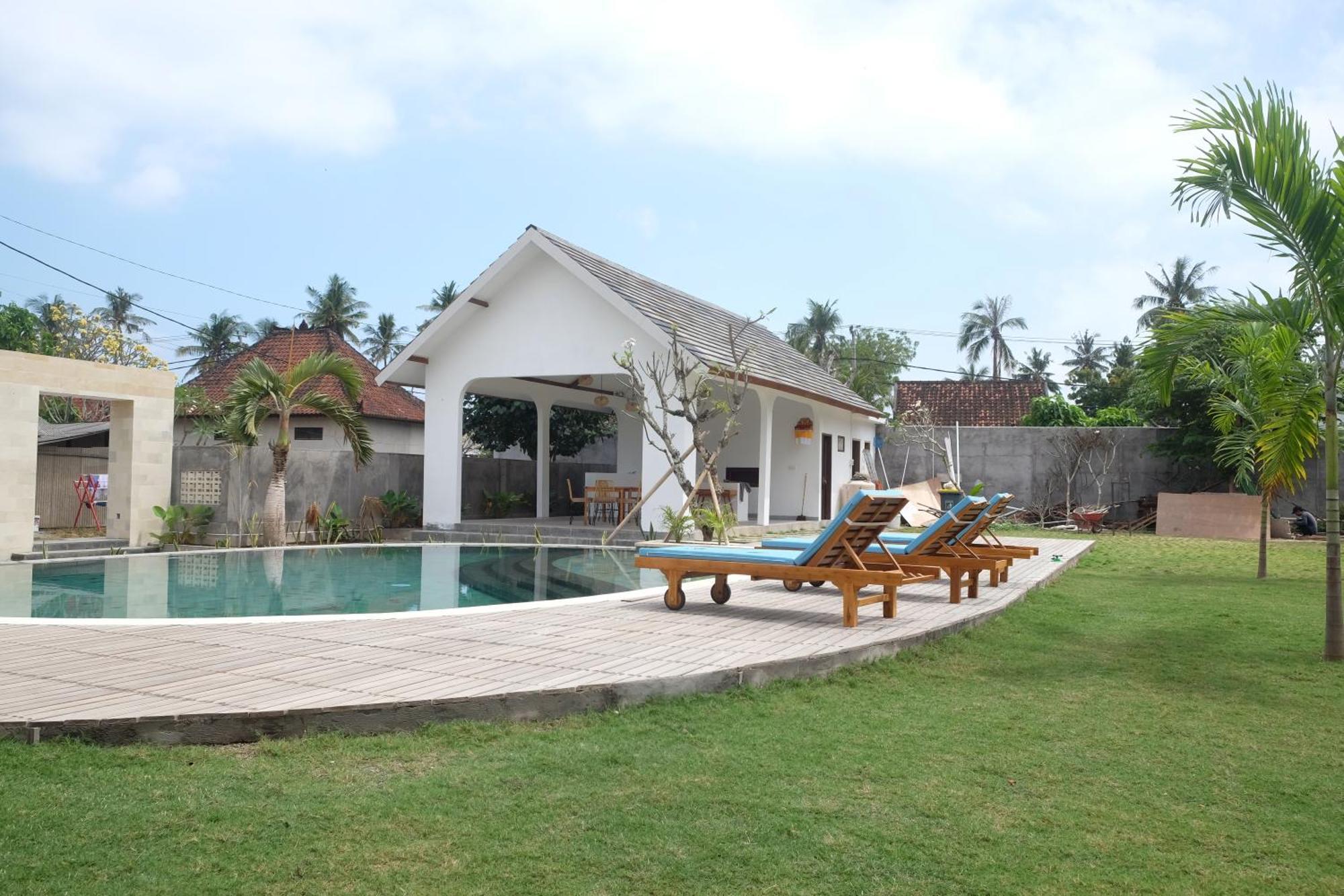Dipenida Bali Hotel Batununggul ภายนอก รูปภาพ