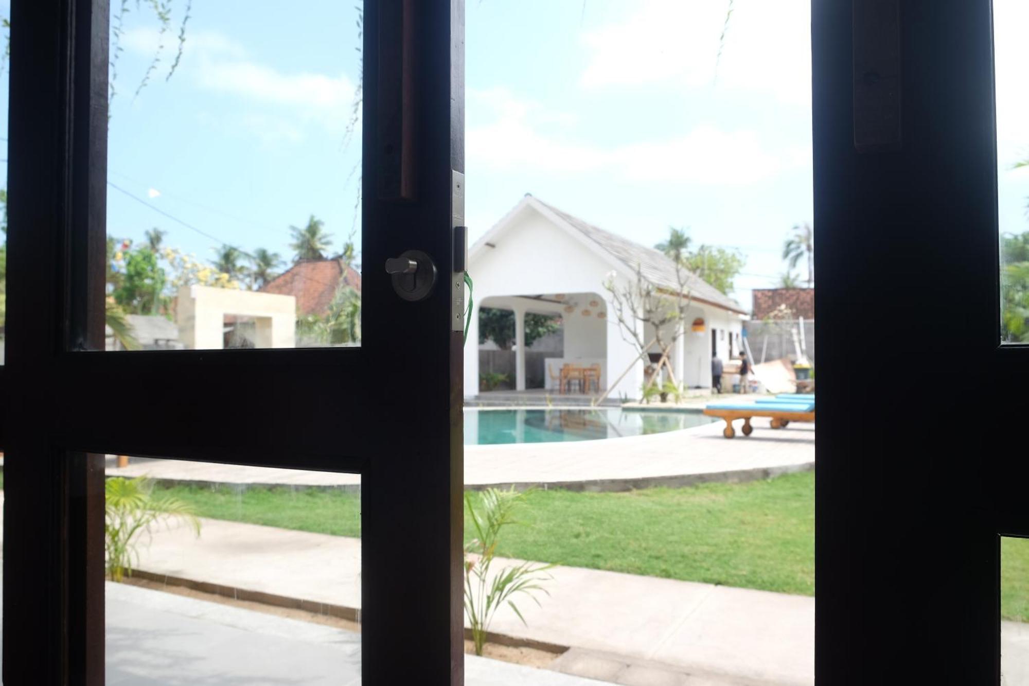 Dipenida Bali Hotel Batununggul ภายนอก รูปภาพ