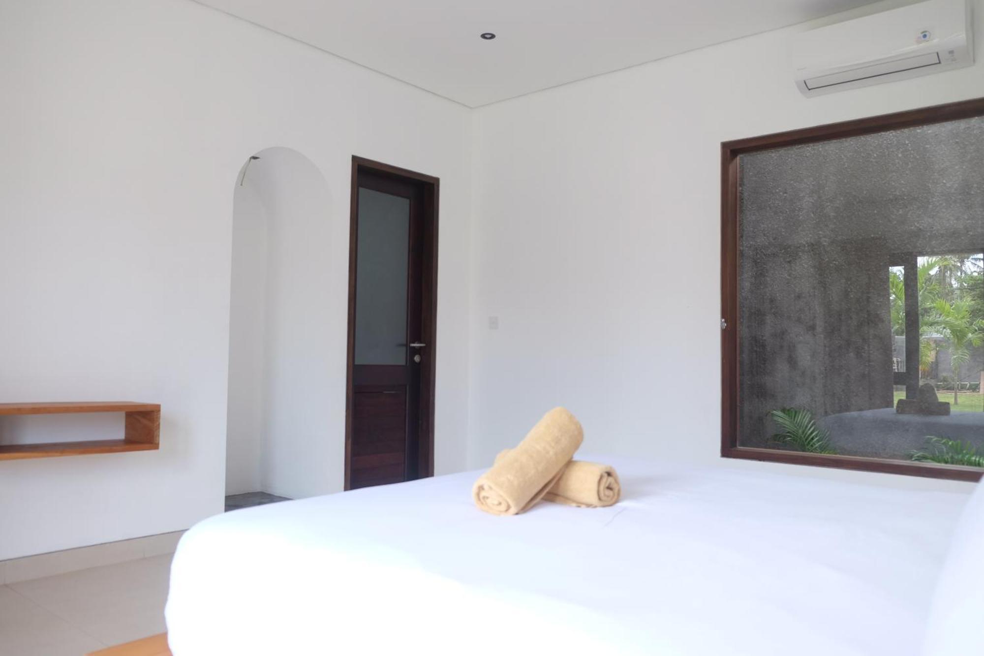 Dipenida Bali Hotel Batununggul ภายนอก รูปภาพ