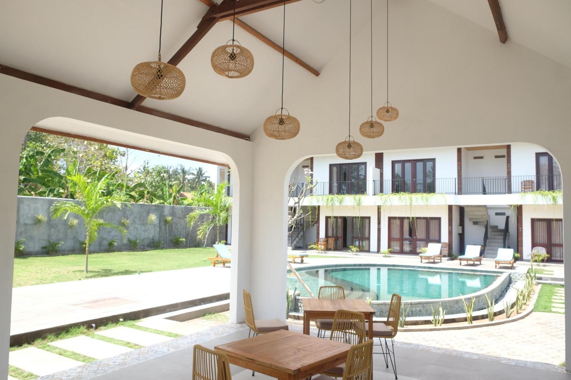 Dipenida Bali Hotel Batununggul ภายนอก รูปภาพ